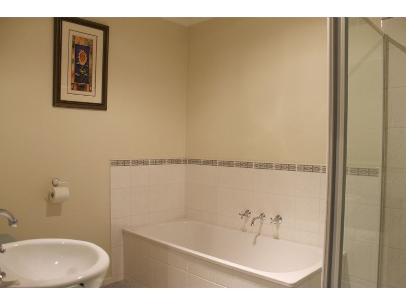 2/7 Wyndham Avenue, Cowes VIC 3922