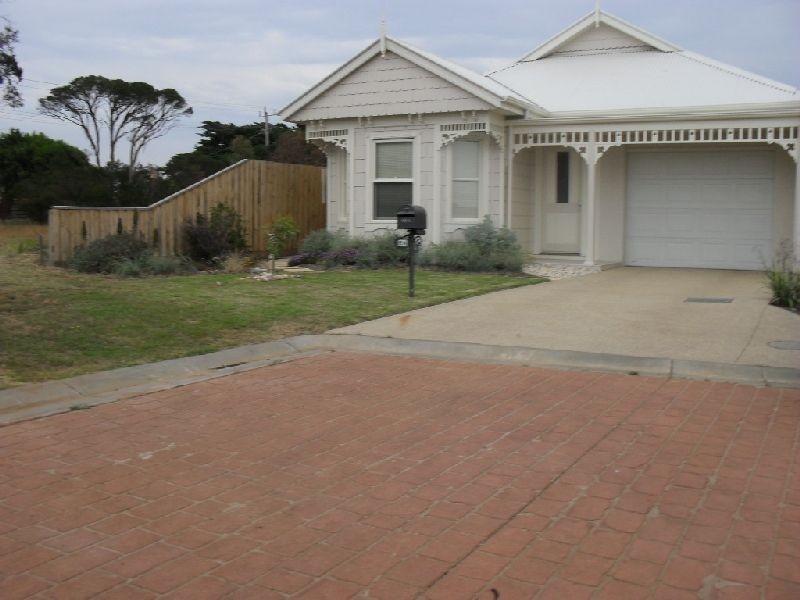 6A Bradley Court, Cowes VIC 3922