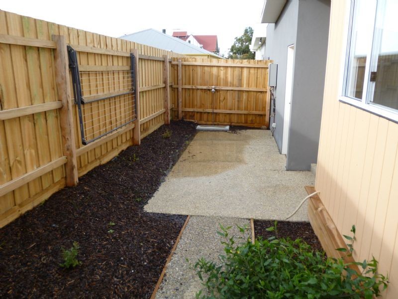 2/7-9 Norman Drive, Cowes VIC 3922
