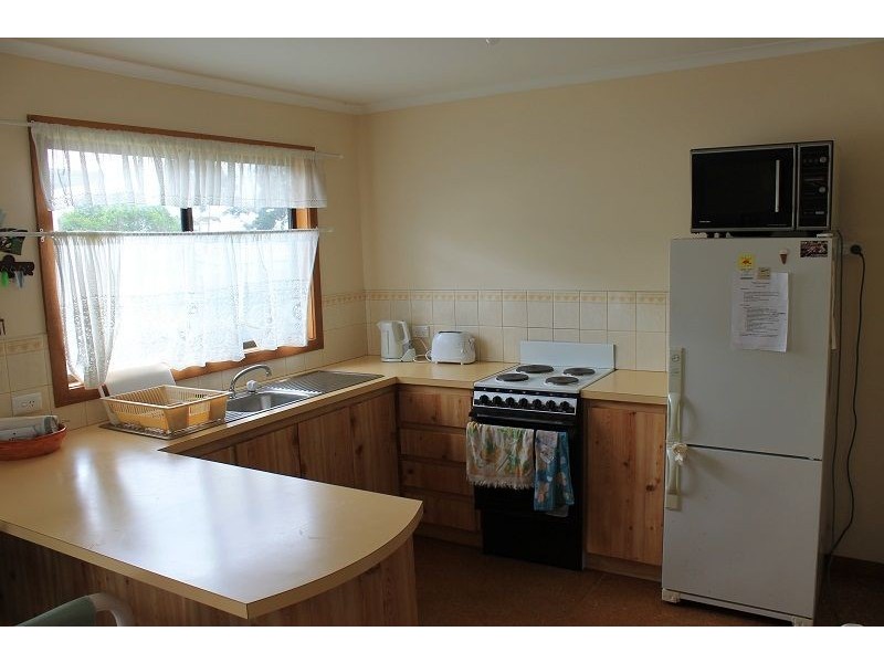 11 Angelina Avenue, Ventnor VIC 3922