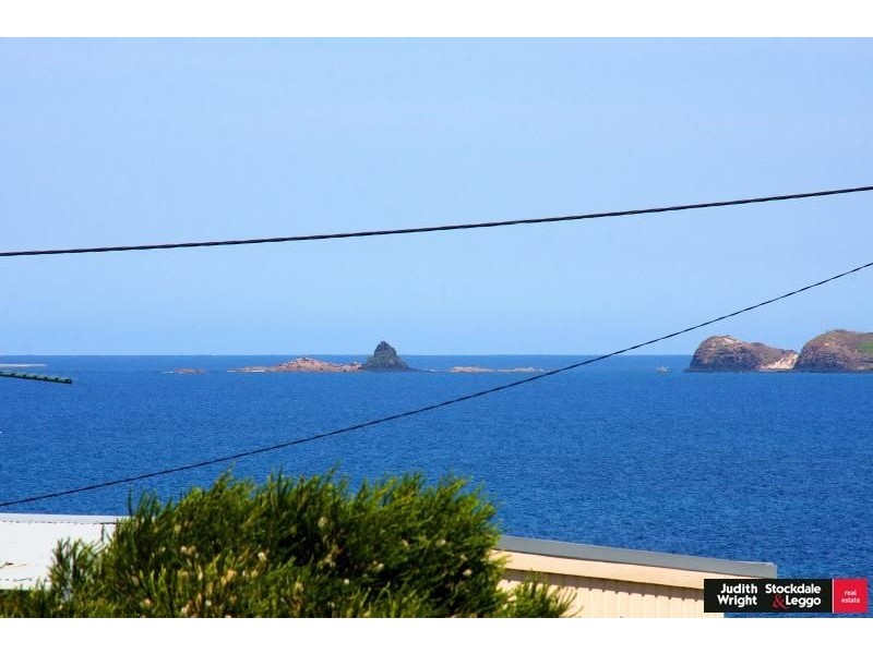 11 Barry Street, Sunderland Bay VIC 3922