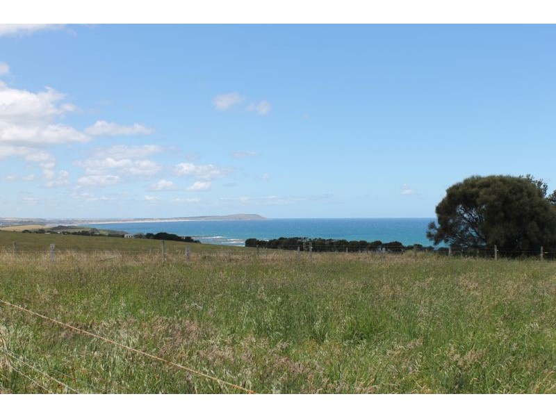 225 Gap Road, Smiths Beach VIC 3922