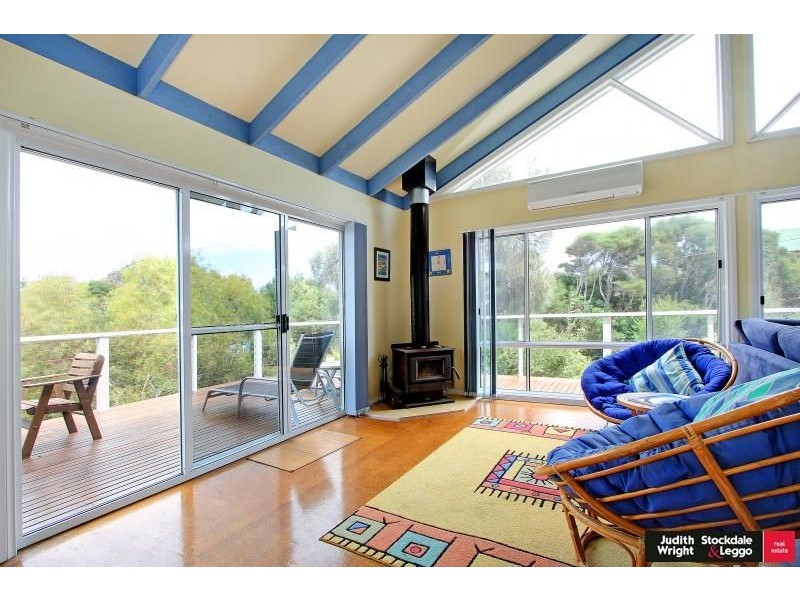 45 Dolphin Drive, Smiths Beach VIC 3922