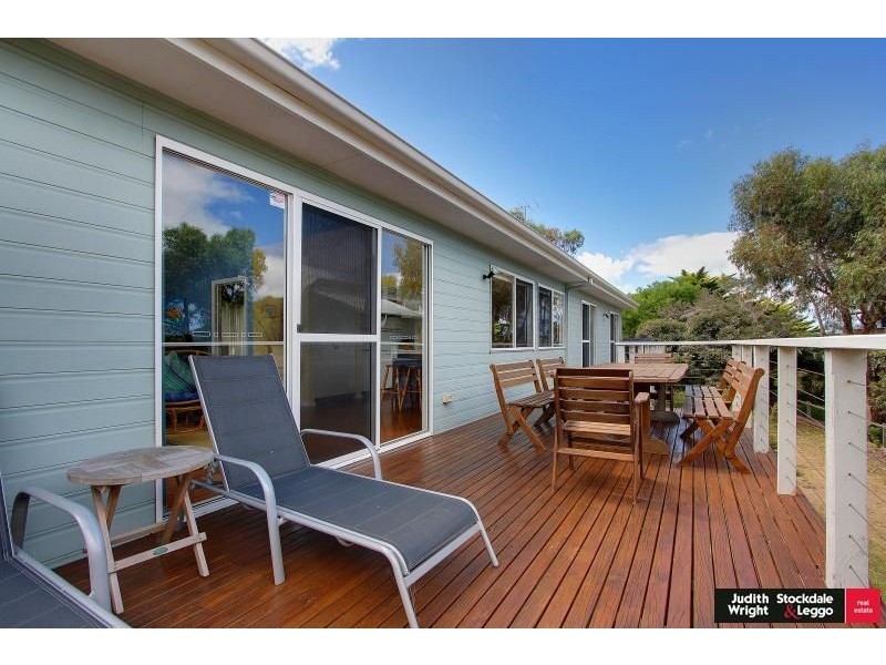 45 Dolphin Drive, Smiths Beach VIC 3922