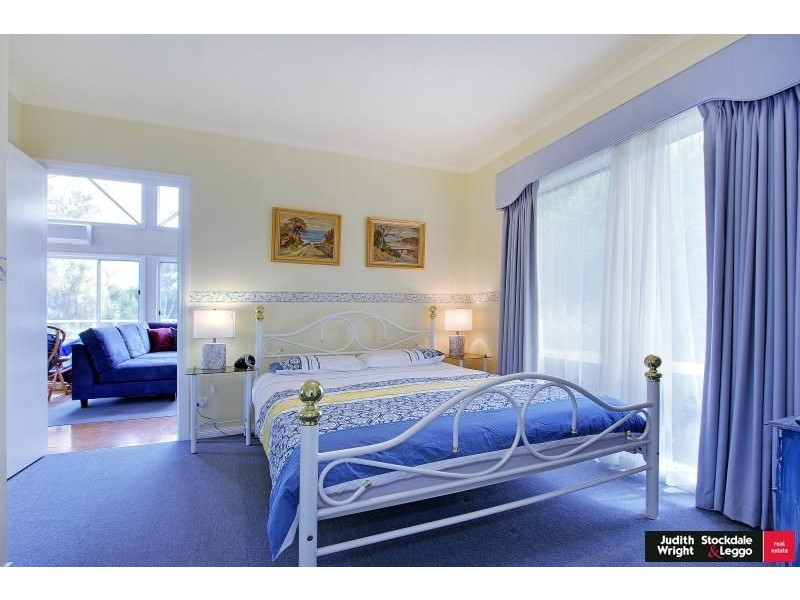 45 Dolphin Drive, Smiths Beach VIC 3922