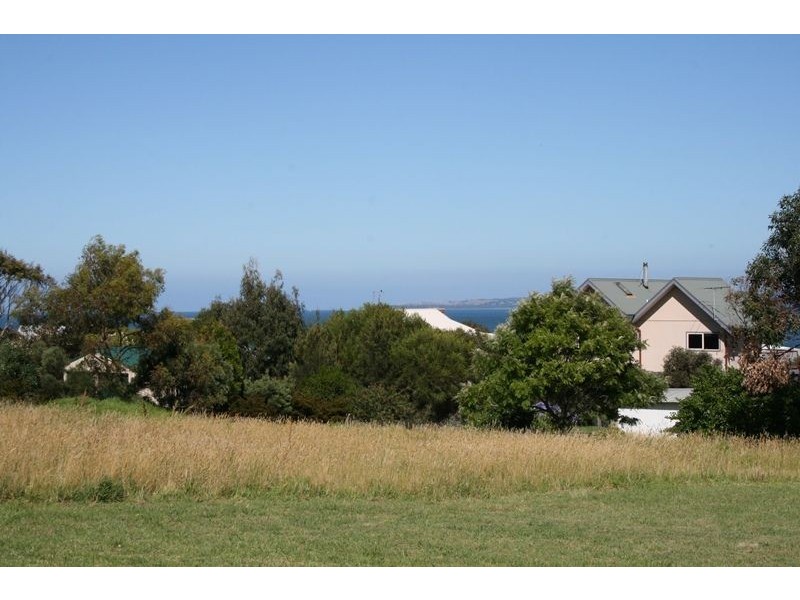 14 Bembridge Crescent, Ventnor VIC 3922