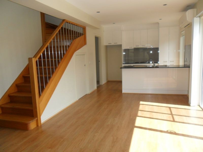 4/2 Kate Court, Cowes VIC 3922