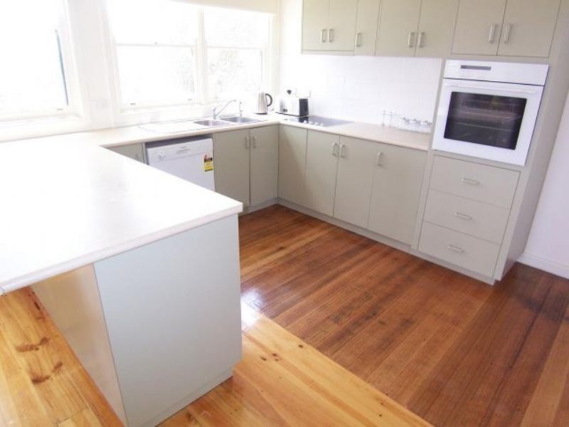 24 Shetland Heights Road, San Remo VIC 3925