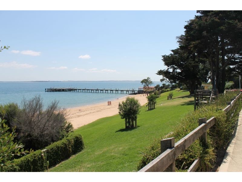 10/17 The Esplanade, Cowes VIC 3922
