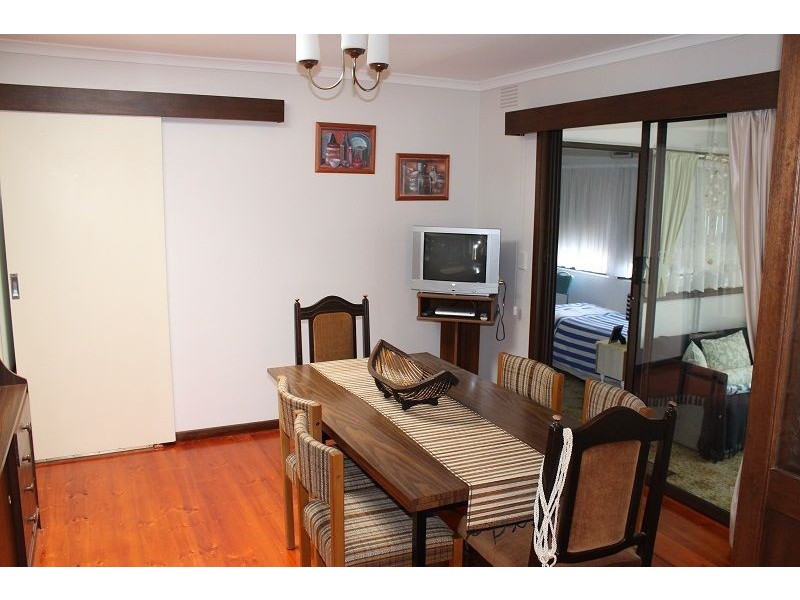 12 Lawrence Street, Cowes VIC 3922