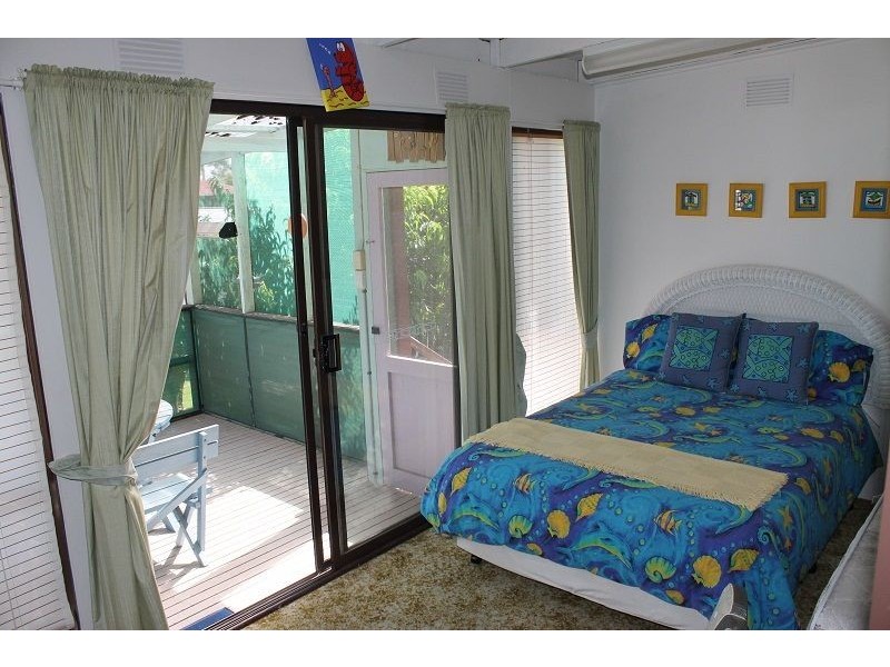 12 Lawrence Street, Cowes VIC 3922