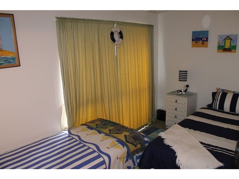 12 Lawrence Street, Cowes VIC 3922