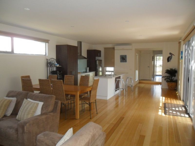 5 Redwood Drive, Cowes VIC 3922