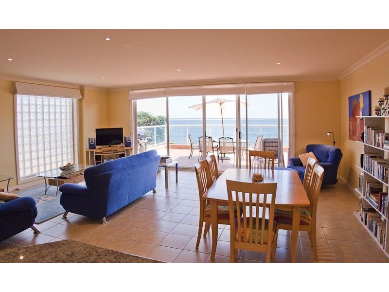 17/15-16 The Esplanade, Cowes VIC 3922