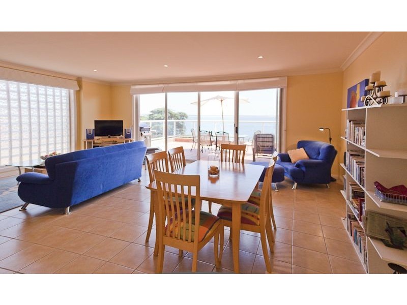 17/15-16 The Esplanade, Cowes VIC 3922