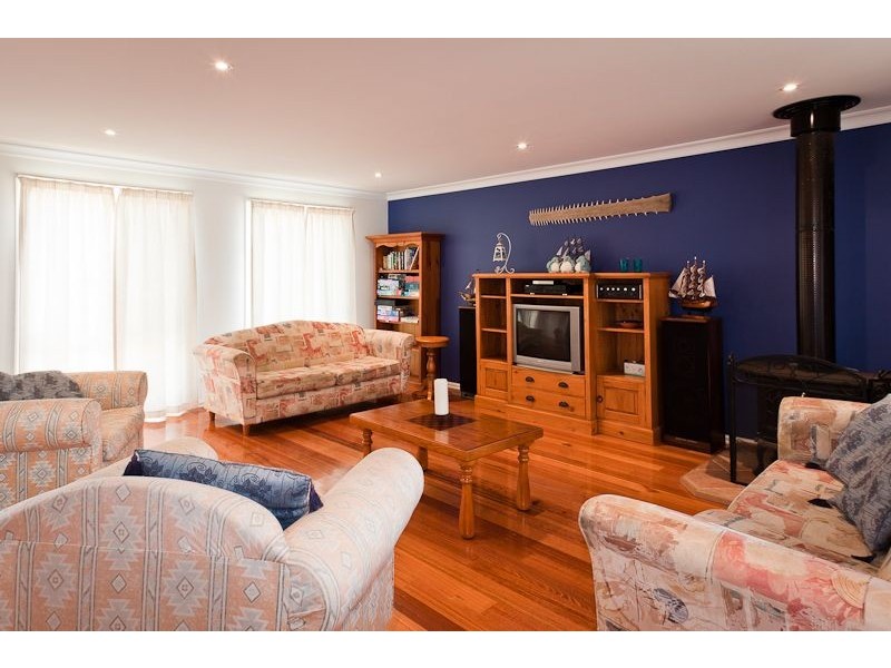 24 California Drive, Smiths Beach VIC 3922