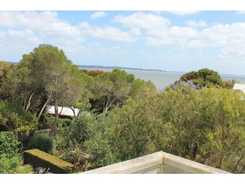 5 Rennison Road, Newhaven VIC 3925