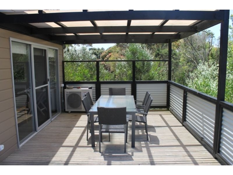1/10 – 12 Medina Road, Cowes VIC 3922