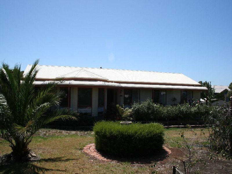 4 Hilary Close, Ventnor VIC 3922