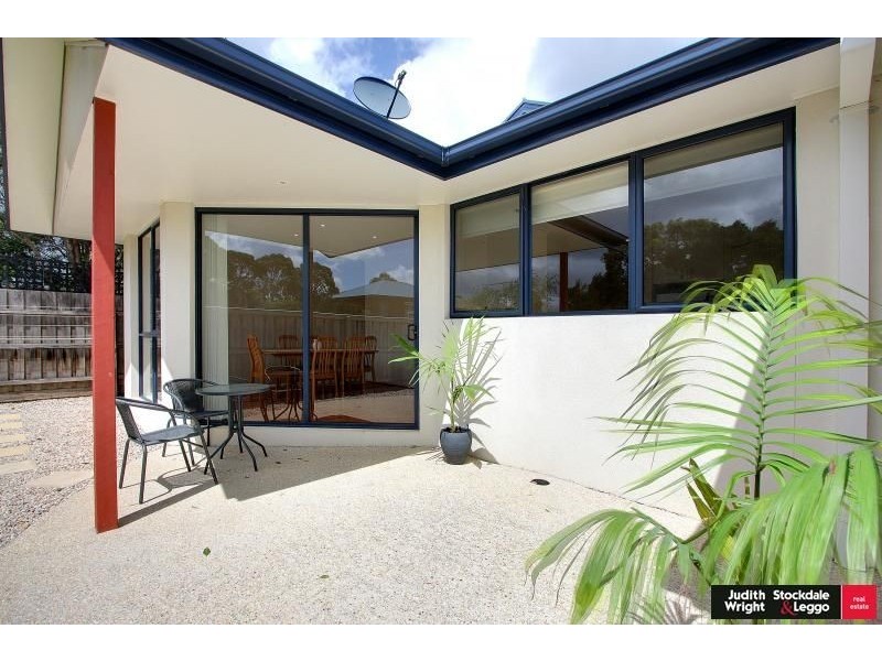 4/27 Chapel Street, Cowes VIC 3922