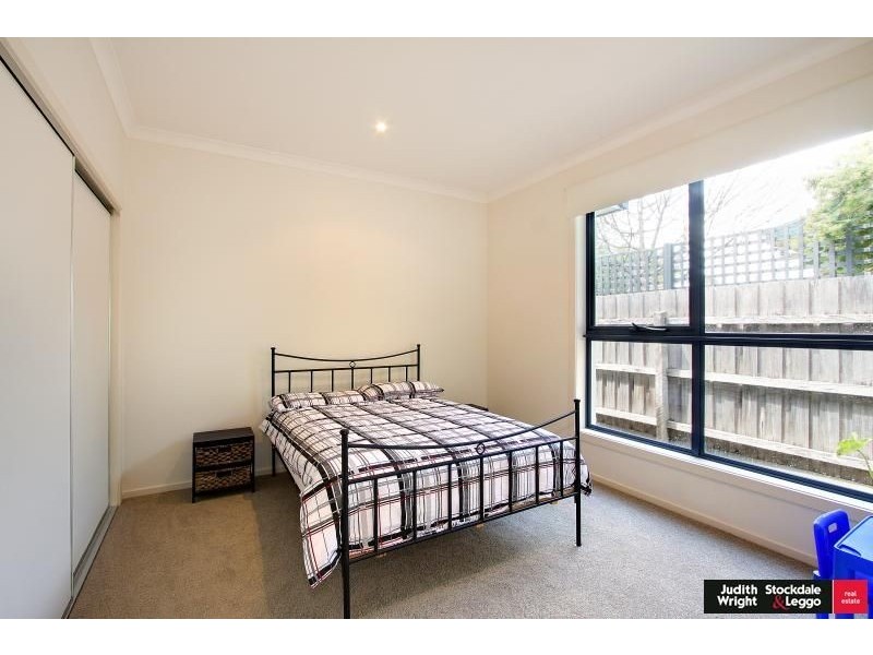 4/27 Chapel Street, Cowes VIC 3922