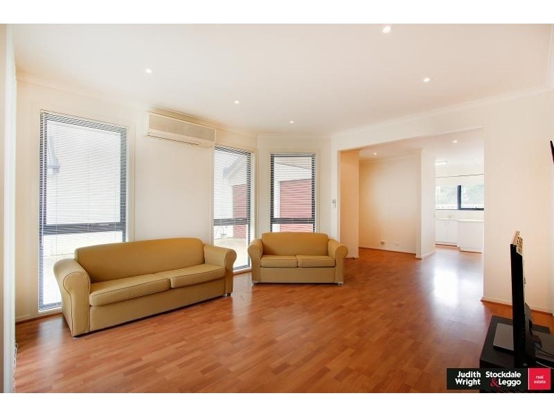 4/27 Chapel Street, Cowes VIC 3922