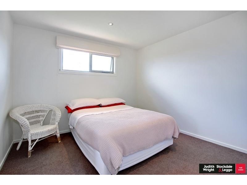3 Cove Place, Cowes VIC 3922