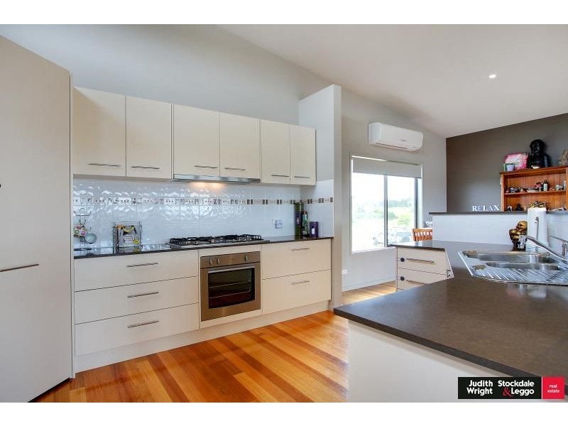 3 Currawong Close, Cowes VIC 3922