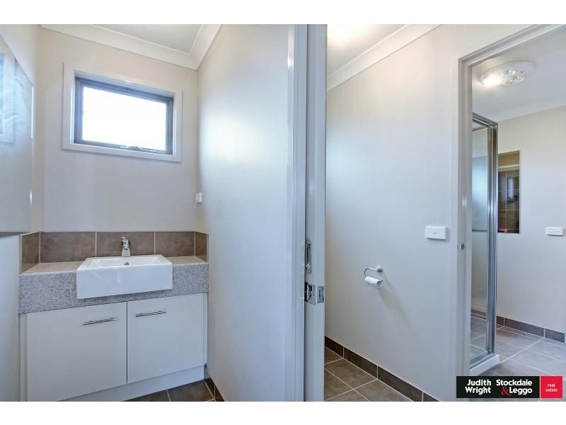 3 Currawong Close, Cowes VIC 3922