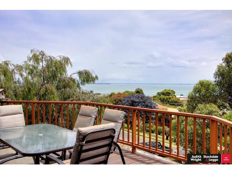 7 Bonwick Avenue, San Remo VIC 3925