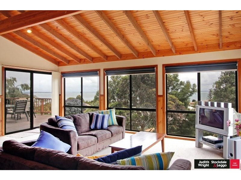 7 Bonwick Avenue, San Remo VIC 3925