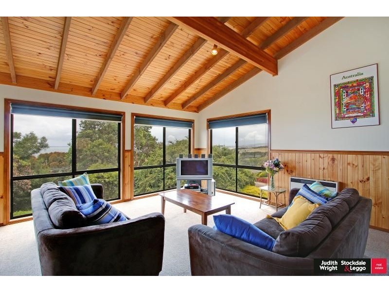 7 Bonwick Avenue, San Remo VIC 3925