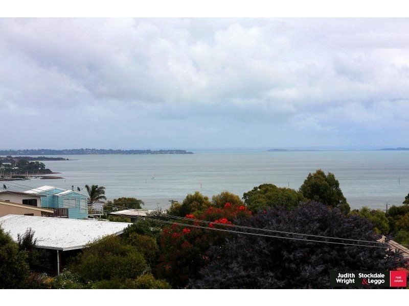 7 Bonwick Avenue, San Remo VIC 3925
