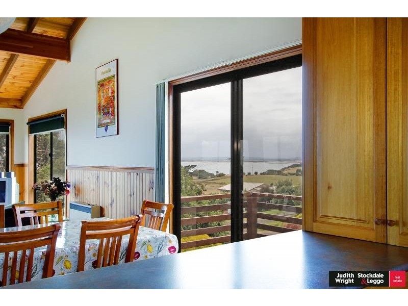 7 Bonwick Avenue, San Remo VIC 3925