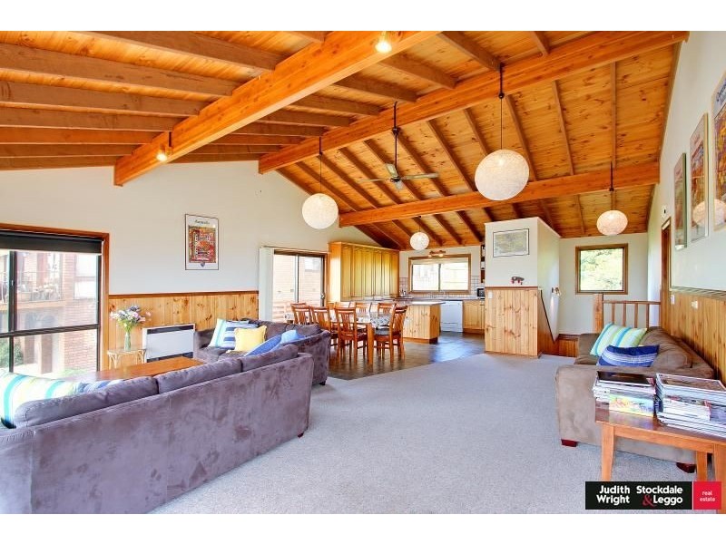 7 Bonwick Avenue, San Remo VIC 3925