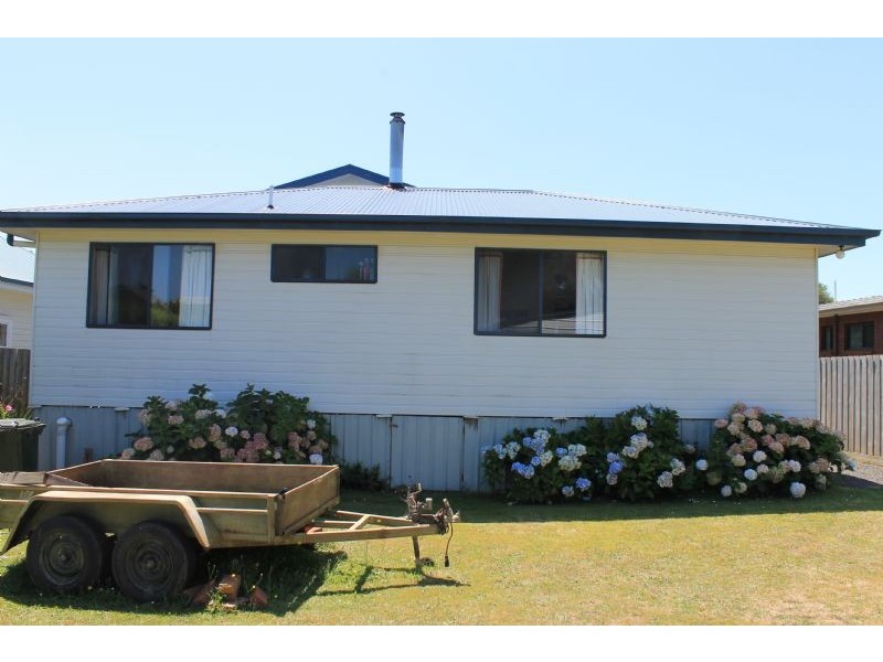 13 Pinedale Avenue, Cape Woolamai VIC 3925