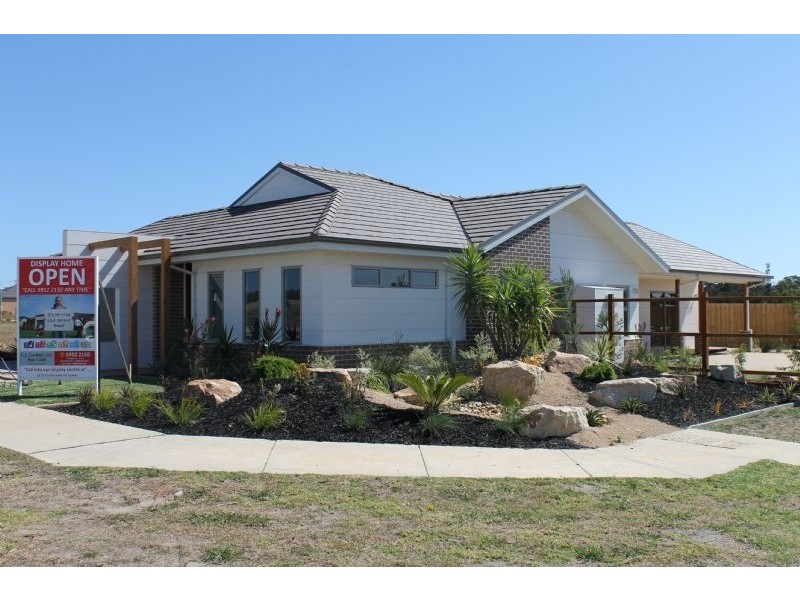 44 Boardwalk Blvd, Cowes VIC 3922