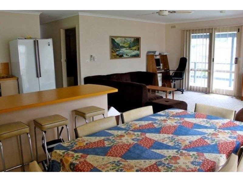 5 Darryl Court, Cowes VIC 3922