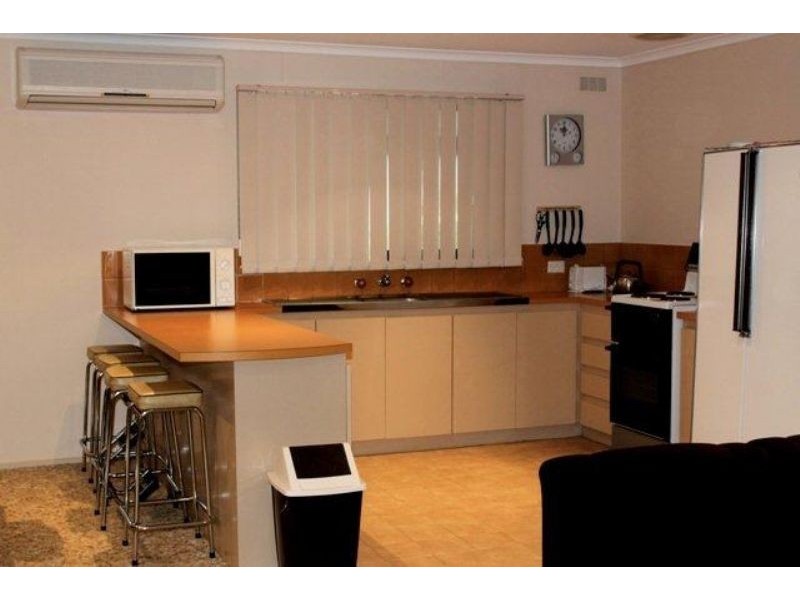 5 Darryl Court, Cowes VIC 3922