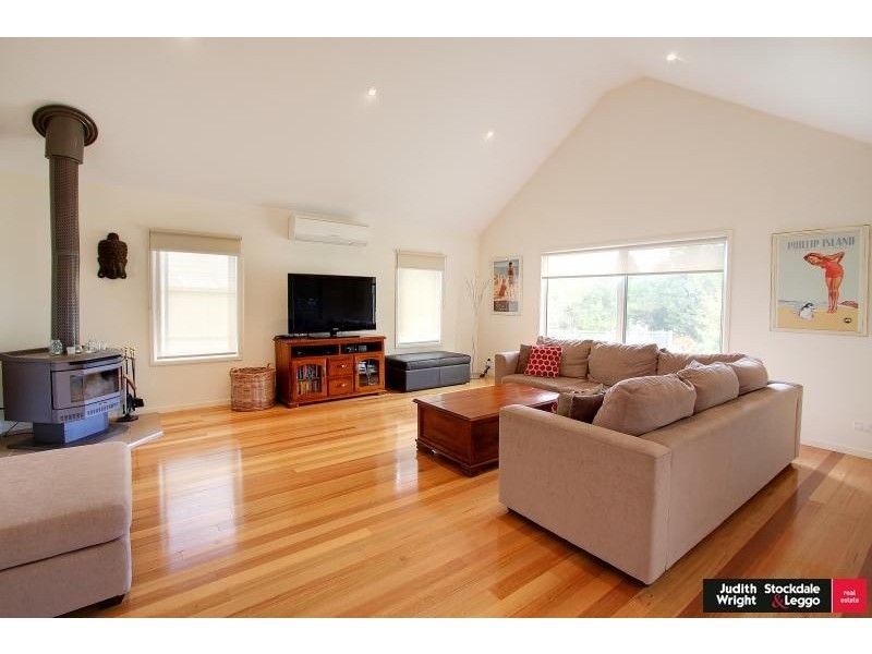 14 Tunbridge Street, Rhyll VIC 3923