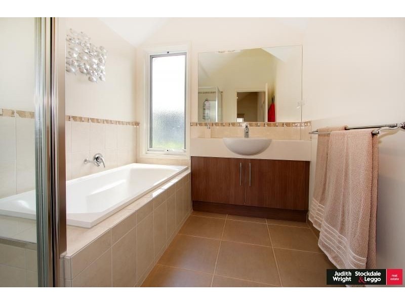14 Tunbridge Street, Rhyll VIC 3923
