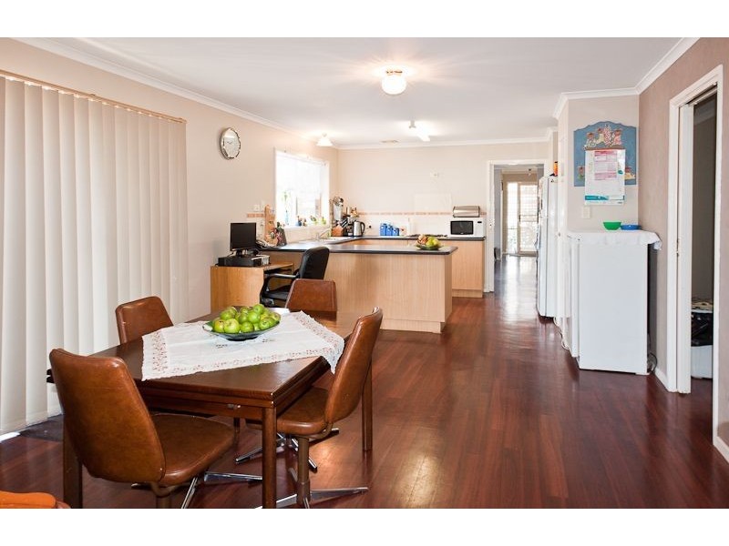 9 Casuarina Court, Cowes VIC 3922