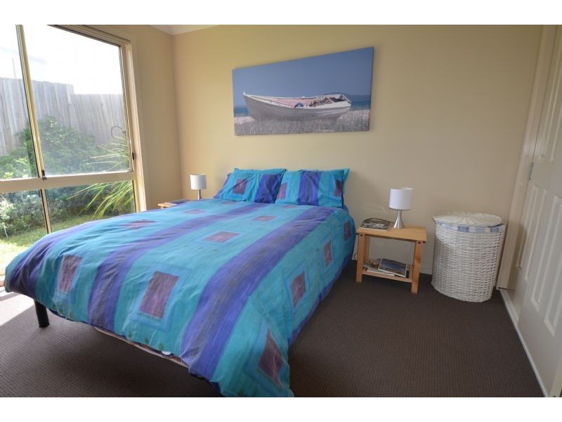 3/2A Oceanview Drive, San Remo VIC 3925