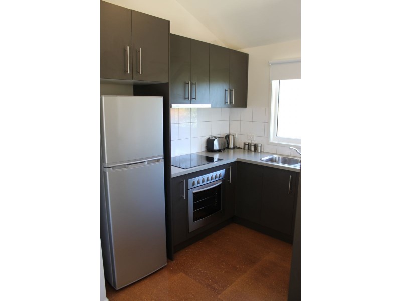 1A Roydon Rd, Cowes VIC 3922