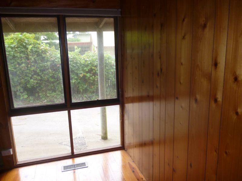 86 Red Rocks Road, Cowes VIC 3922