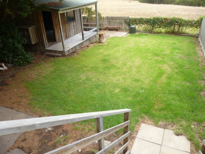 86 Red Rocks Road, Cowes VIC 3922