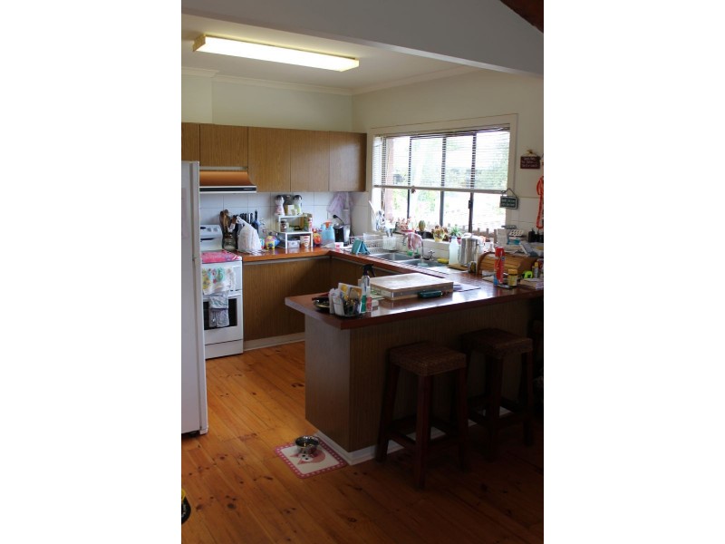 41 Helen St, Cowes VIC 3922