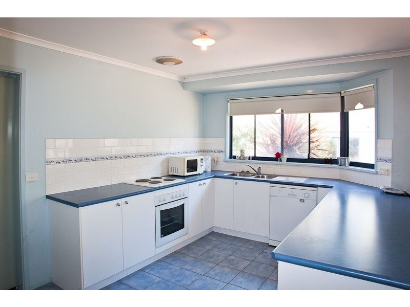 37 Broadwater Avenue,, Cape Woolamai VIC 3925