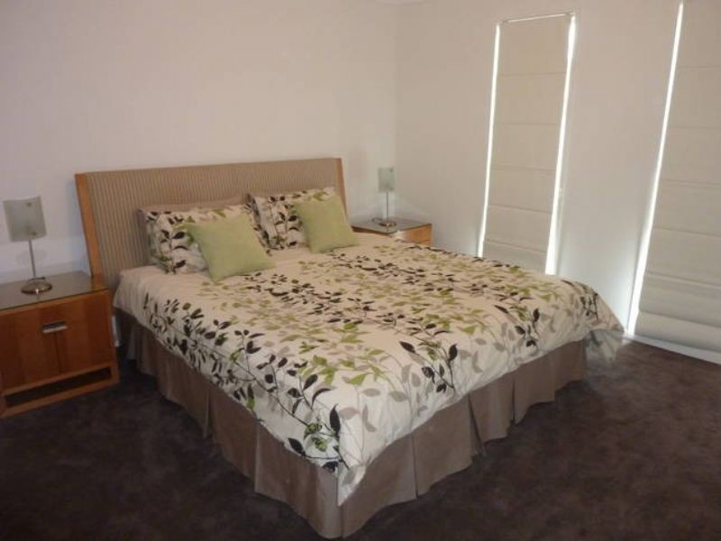 16 Manly Place, Surf Beach VIC 3922