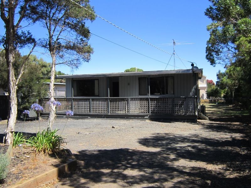 5 Gilmore Street, Smiths Beach VIC 3922